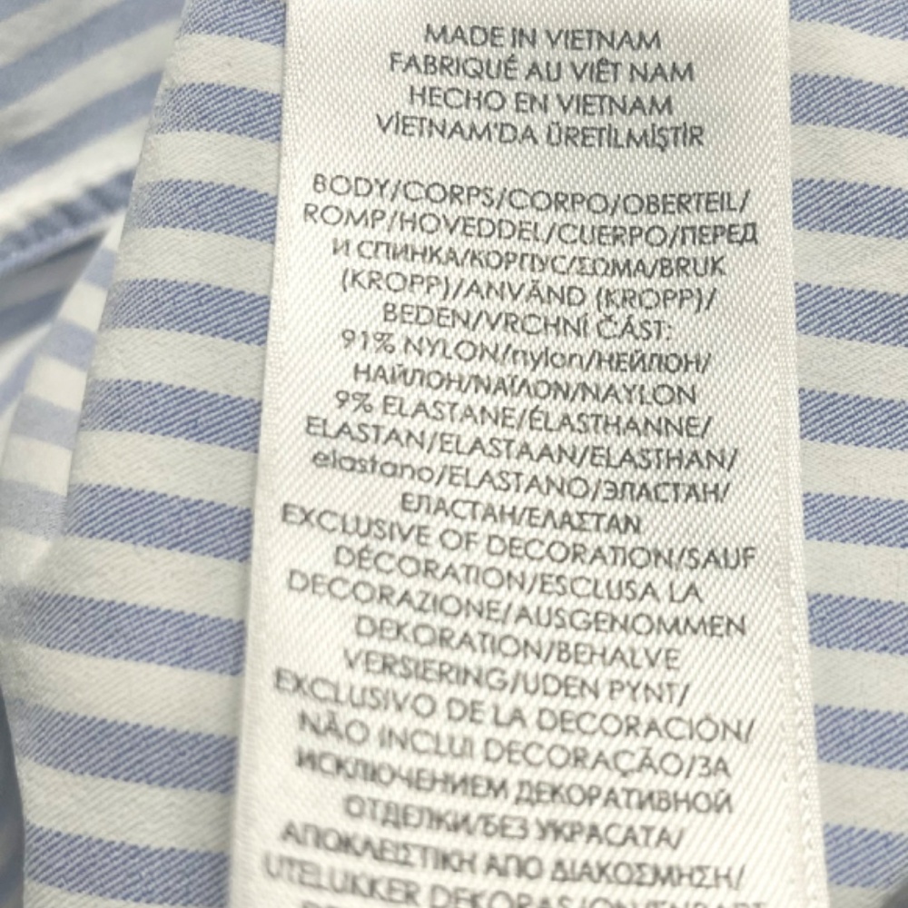 Ralph Lauren Slim Fit Performance Button Down | Size:Medium | Color: Pale Blue - Picture 8 of 9